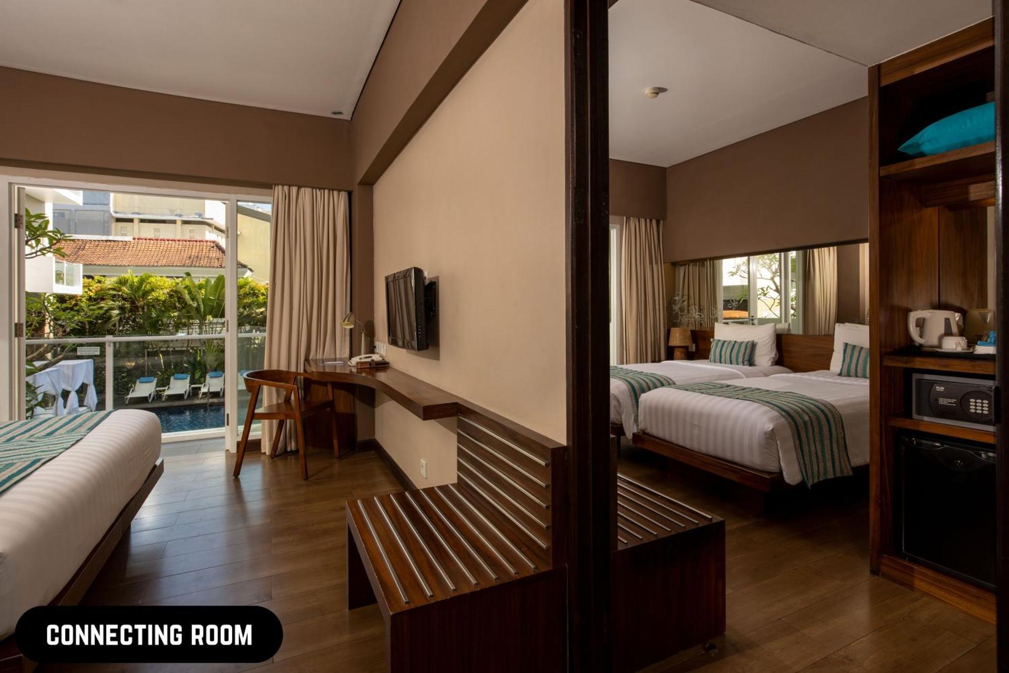Grand Ixora Kuta Hotel 4*